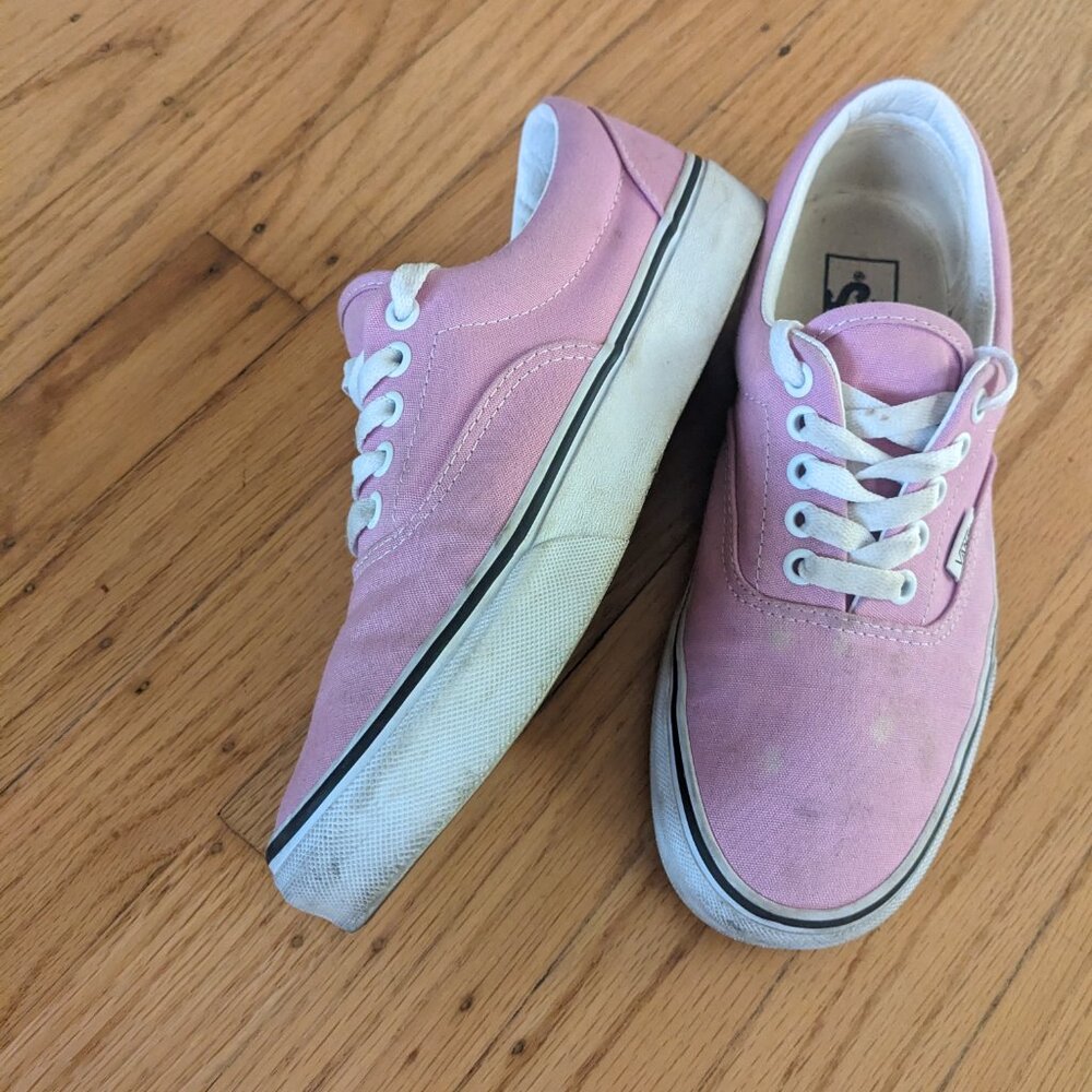 VANS Orchid (Light Purple) Canvas Era Sneaker Women’s Size 8.5